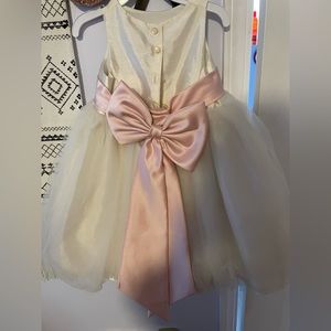 David’s Bridal flower girl dress-size 3